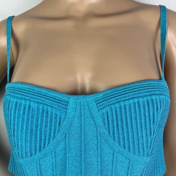 NEW RETROFETE BLUE METALLIC RIBBED CROP TOP - Picture 3 of 9
